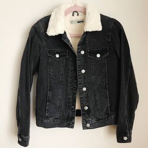 Topshop MOTO jean jacket with Sherpa detail